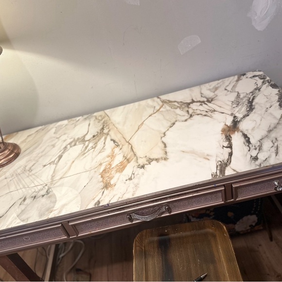 Porcelain top - Picture 2 of 6